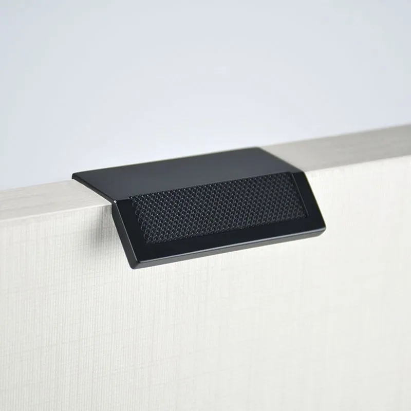 Puxador Citizen 45° - P - Preto - Zen